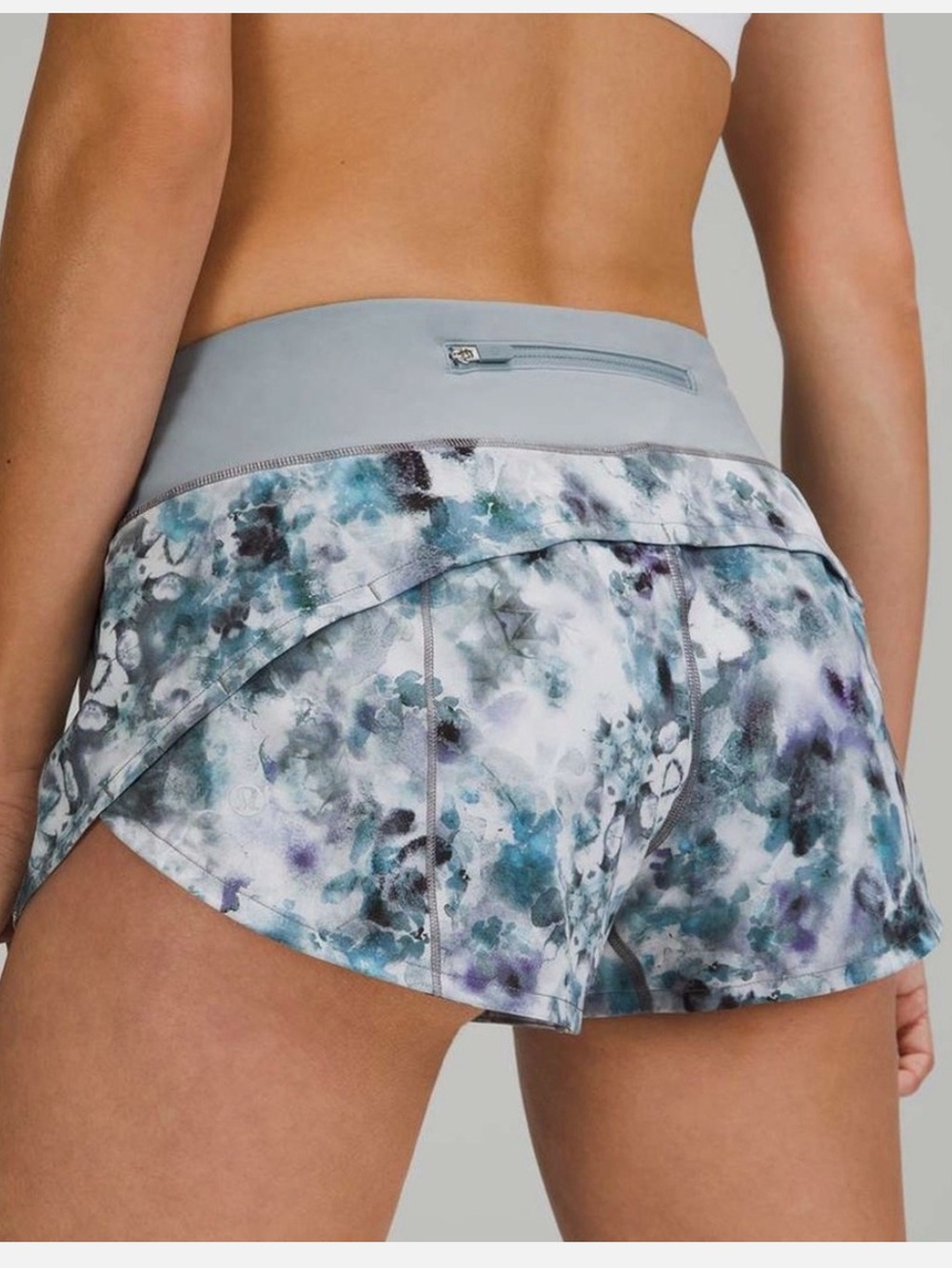 LULULEMON Athletica Speed Up Low-Rise Lined Short 2.5 Size 6